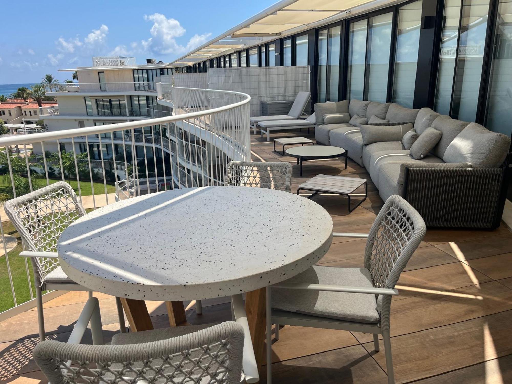 Penthouse Met Zeezicht Aan Het *
